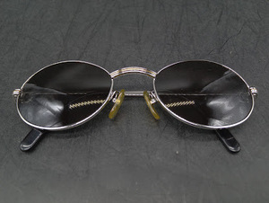 v [310] Cartier pa list liniti sunglasses / Cartier I wear Eyewear glasses oval frame France made date silver 