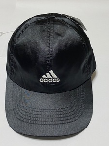 アディダス adidas 吸湿速乾 ADJUSTABLE CAP ローキャップ 帽子 ブラック 化繊（ポリエステル）素材 展示未使用品