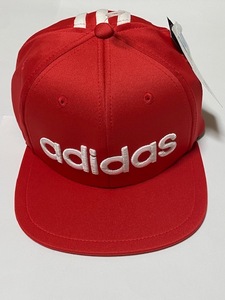 adidas アディダス SNAPBACK スナップバック 吸湿速乾 Cap キャップ 帽子 レッド 3本ライン 展示未使用品