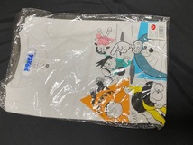 ドラえもん Tシャツ Lサイズ ホワイト 　展示未使用品_画像5