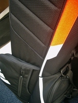 ☆未使用　アディダス　adidas　取っ手付　スポーティ・モデル　メッシュ柄　合繊　黒白オレンジ　スタンドバッグ_画像7