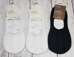 earth　music＆ecology　 ソックス　23cm〜25cm フットカバー　白2足　黒１足