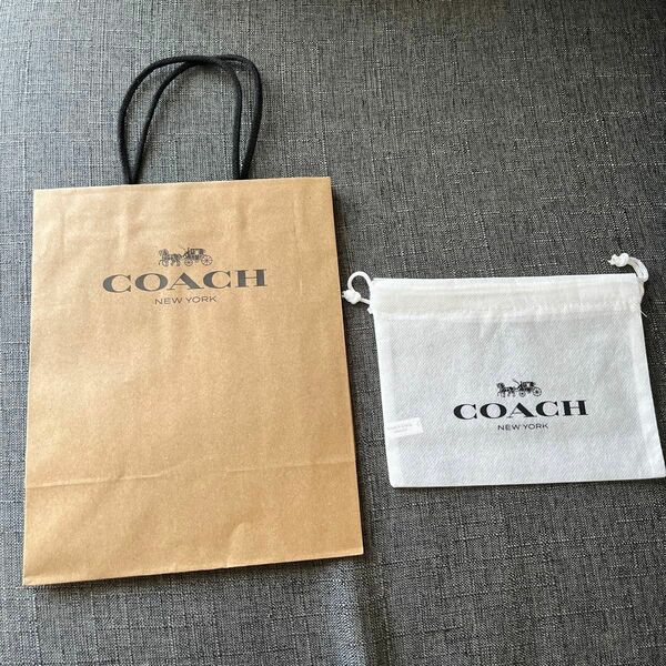 COACH コーチ　紙袋ショップ袋　不織布巾着袋