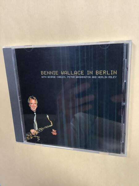 送料無料 BENNIE WALLACE with GEORGE CABLES, PETER WASHINGTON & HERLIN RILEY「IN BERLIN」ライヴ全7曲 国内盤