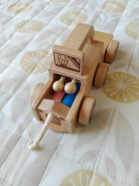 ベネッセ　木製玩具　列車　おもちゃ
