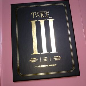 TWICE 4TH WORLD TOUR Ⅲ IN SEOUL BLU-RAY