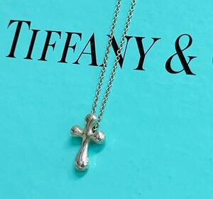 F：【925刻印】TIFFANY＆Co ティファニー エルサペレッティ スモールクロス シルバーネックレス アクセサリー 重量2.5g