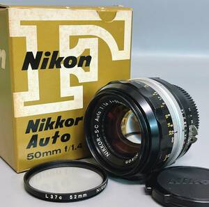 ①良品 ニコン カメラレンズ フィルター 箱付き（NIKKOR-S・C Auto 1:1.4 f=50㎜）