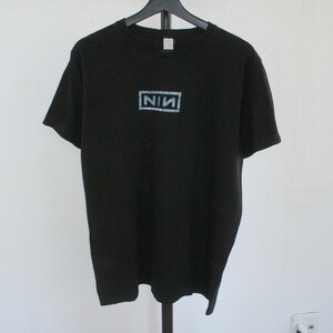 R389 2005年製ビンテージ ナインインチネイルズ NIN ロックTシャツ■00s 表記Lサイズ 黒 ブラック アメカジ ストリート バンドT 古着卸 90s