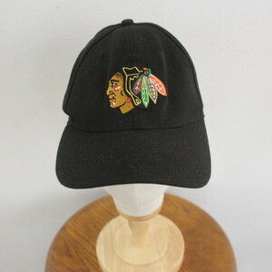 CAP107 2000年代製 NEWERA NHL ブラックホークス ベースボールキャップ■00s 黒 ネイティブ アメカジ ストリート HAT ハット 帽子 古着 90s