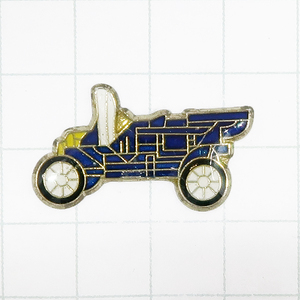 DKG★ PINS ピンズ フランス 雑貨 ピンバッチ ピンバッジ ピンバッヂ P896　車 自動車　ヴィンテージカー　クラシックカー