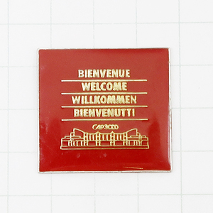 DKG★ PINS ピンズ フランス 雑貨 ピンバッチ ピンバッジ ピンバッヂ P834　BIENVENUE WELCOME WILLKOMMEN BIENVENUTTI 正方形 赤 四角