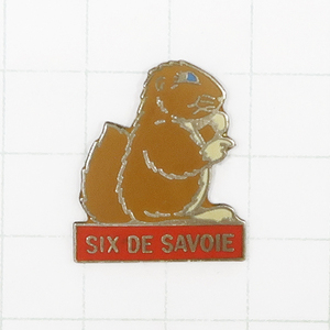 ★DKG★ PINS ピンズ フランス 雑貨 ピンバッチ ピンバッジ ピンバッヂ P698　SIX DE SAVOIE　チーズ　リス