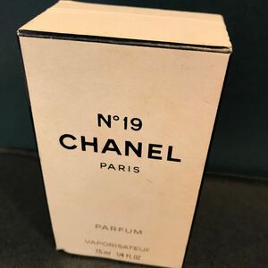 CHANEL 香水 シャネル 残量半分以下(3ml程度)