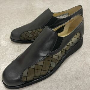 Madras メッシュパンプス　シルバー　黒　25 EEE 夏用