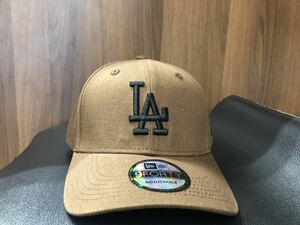 ニューエラ キャップ 帽子 NEW ERA LAドジャース 茶色 ブラウン　系　男女用　フリーサイズ　黒刺繍入り