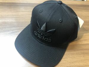 アディダス キャップ　adidas CAP 帽子　ブラック　黒系黒刺繍入り　フリーサイズ　