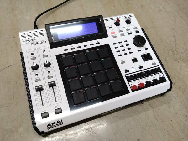 メンテ済！美品！限定品 AKAI MPC2500 Special Edition 全スイッチ交換！