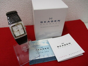 H【968】 箱付 稼働品 ★ SKAGEN シェル文字盤 クオーツ レディース腕時計 608SSLD8 ★ スカーゲン 時計 石付き レザーバンド 中古品