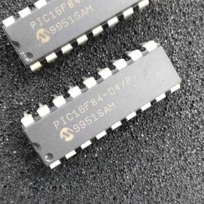 【〒無料】☆在庫処分セール☆MICROCHIP PIC16F84-04/P 100個セット