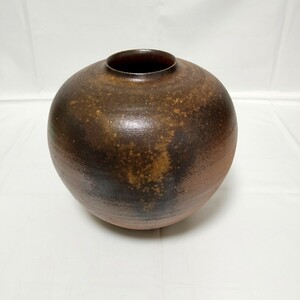  Bizen . large circle . large . height 23cm trunk width 23cm. seal equipped author thing flower vase vase flower go in . tea utensils also box none [ long-term keeping goods ]