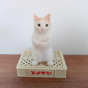  wool felt cat [K] cat mi-mEDM cat work . temi . wool felt cat hand made cat miscellaneous goods one point thing tea white cat miniature size cat 