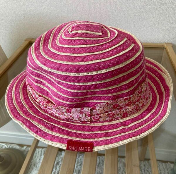 キッズ54センチ麦わら帽子　Ragmart 女の子　花柄　紫外線防止　ピンク