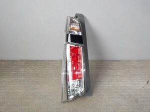 中古 N-WGN DBA-JH1 左テールランプ 33550-T6G-902 STANLEY W1400 [ZNo:05002459]