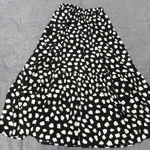 ティアードロングスカート Mサイズ ブラック×ホワイト