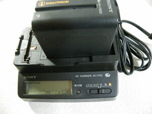 ***** SONY NP-F950/ AC-V700 battery * charger * code 2 kind 