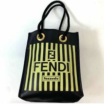 FENDI フェンディ ペカン ポーチ ミニバッグ ブラック ブランド_画像2