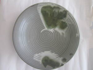 　　陶器　飾り皿　平皿　径：２３．5ｃｍ