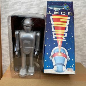 ④ tin plate robot GORT