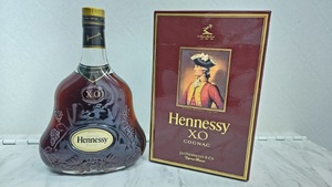 【F8158】Hennessy ヘネシー XO 金キャップ クリアボトル ブランデー 700ml 40% 箱付