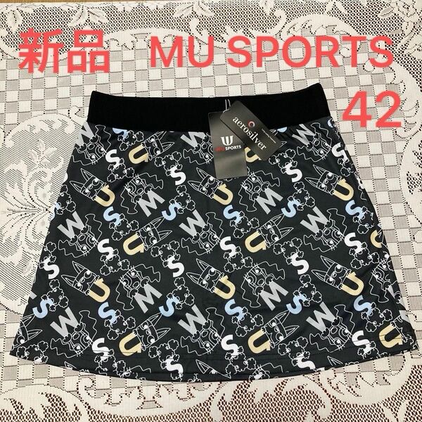 新品タグ付き　ミエコウエサコ　MU SPORTS 総柄スカート 42 アンダーパンツ付き　ゴルフスカート 黒　