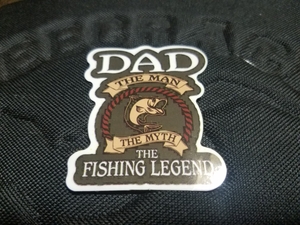 ★ステッカー★BASS FISHING DAD THE MAN THE MYTH THE FISHING LEGEND 新品 Size 縦約7cm×横約5cm 普通郵便発送 送料84円 