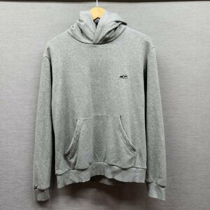 E329 New Balance ニューバランス スウェット パーカー SHOE PATCH HOODY SWEAT プルオーバー スポーツ カジュアル メンズ グレー M