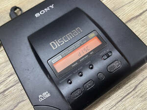 SONY D-303 ソニー コンパクトCDプレーヤー 未確認通電 アダプター付き