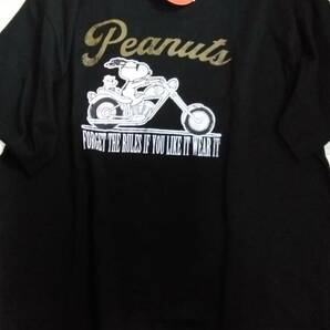 ☆メンズ☆PEANUTS ☆ カッコいい！バイクとサングラス姿のスヌーピーとウッドストックの黒色半袖Tシャツです(o^―^o)大きいサイズＬＬ☆の画像4