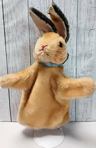  Германия. Margarete Steiff GmbH заяц. палец кукла 1965 год около производство EAN 0317,00 Steiff Rabbit Hand Puppet