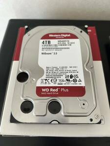 中古　4TB HDD Western Digital Red Plus WD40EFZX 3.5インチ内蔵HDD 13908時間 NASシステム向け 元箱入り