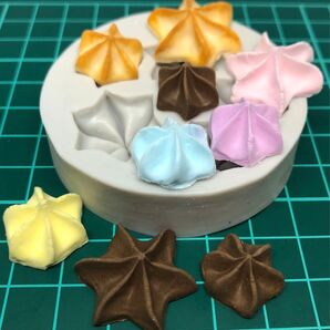 【リアル メレンゲ 絞り出しクッキー2サイズ】シリコンモールド 食品サンプル