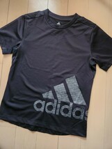 ☆美品　アディダス　adidas　速乾半袖Tシャツ　黒　150☆_画像1