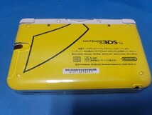 Nintendo ニンテンドー 3DS LL ピカチュウイエロー ポケモンセンター限定版 ポーチ等おまけ付き_画像4