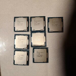 Intel CPU Corei7-7700 ランダム配送となります。