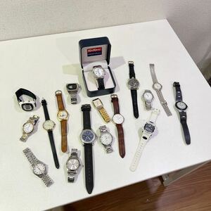 【まとめ売り】 ブランド時計 腕時計 色々 まとめて 大量 カシオ ダニエルウェリントン その他 80サイズ（422）