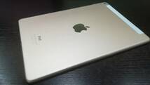 【動作品♪】au iPad Air 2 Wi-Fi＋Cellular 16GB A1567(MH1C2J/A)判定〇/ゴールド_画像5