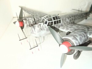 Art hand Auction Dragon 1/48 Junkers Ju88G6 Nachtjager de l'armée de l'air allemande, produit fini peint, Modèles en plastique, avion, Produit fini