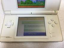 任天堂 Nintendo ニンテンドー DS Lite 本体 ゲームソフト付 美品 付属品あり_画像2