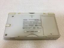 任天堂 Nintendo ニンテンドー DS Lite 本体 ゲームソフト付 美品 付属品あり_画像4